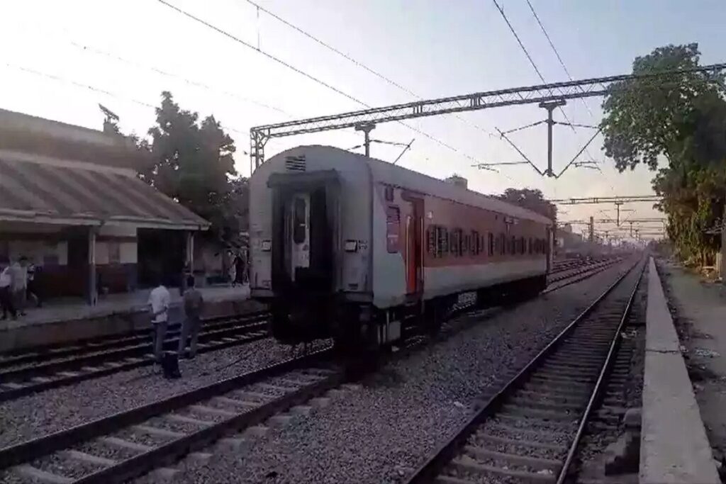 Kisan Express Train Accident