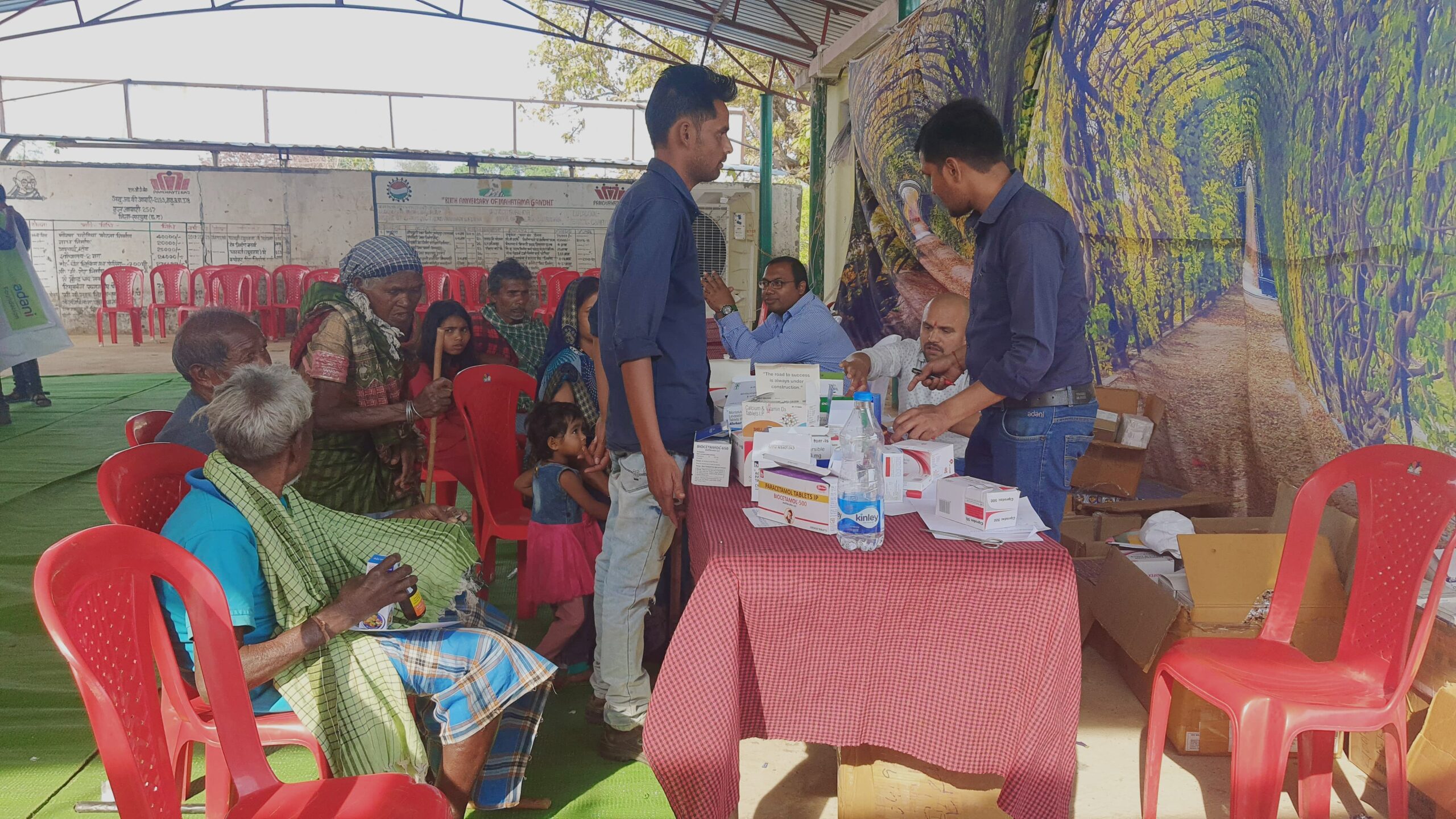 आरआरवीयूएनएल के गुणवत्तापूर्ण सामुदायिक स्वास्थ्य सेवाओं से ग्रामीणों को मिल रहा निःशुल्क स्वास्थ्य लाभ