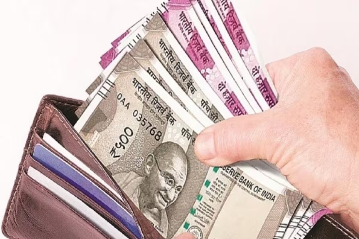 Retired Employees NPS Fund Return: रिटायर के बाद हर महीने मिलेगा 50 हजार रुपये पेंशन.. अलग से एकमुश्त 40 लाख रुपये का फंड भी, देखें ये केल्कुलेशन