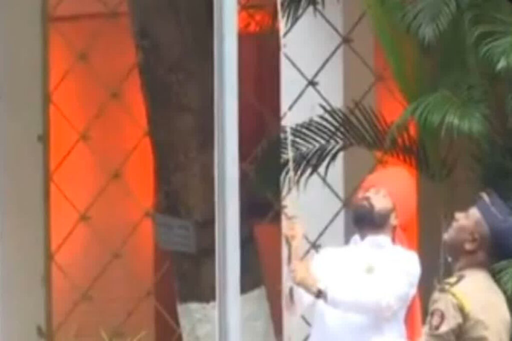 CM Eknath Shinde Flag Hoisting