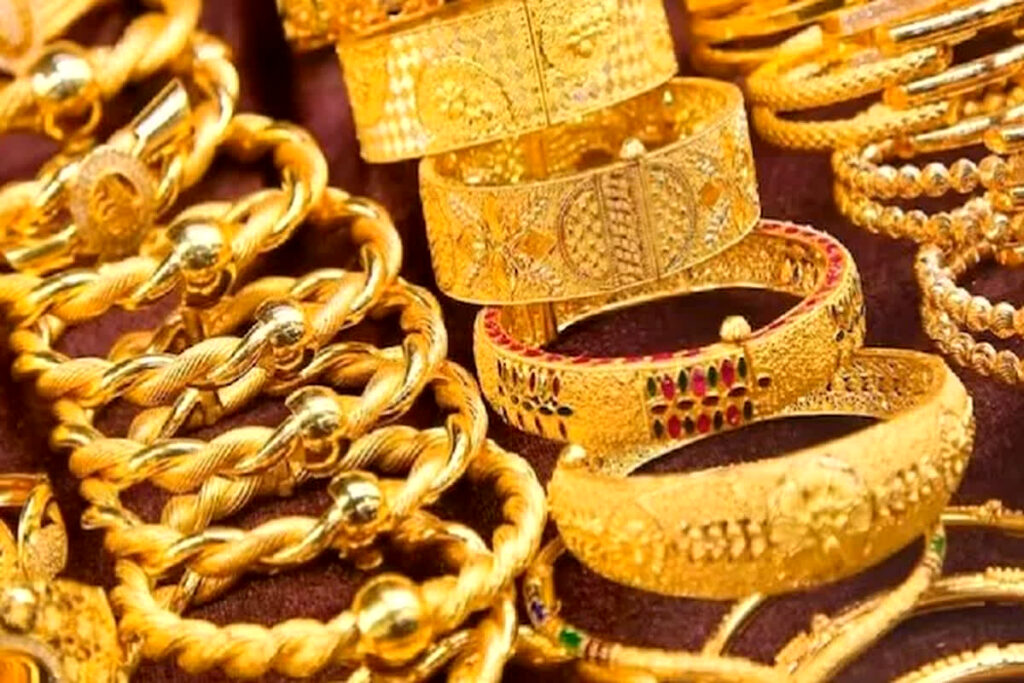 Gold Rates Increase by Rs. 1400 Per Tola in Pakistan