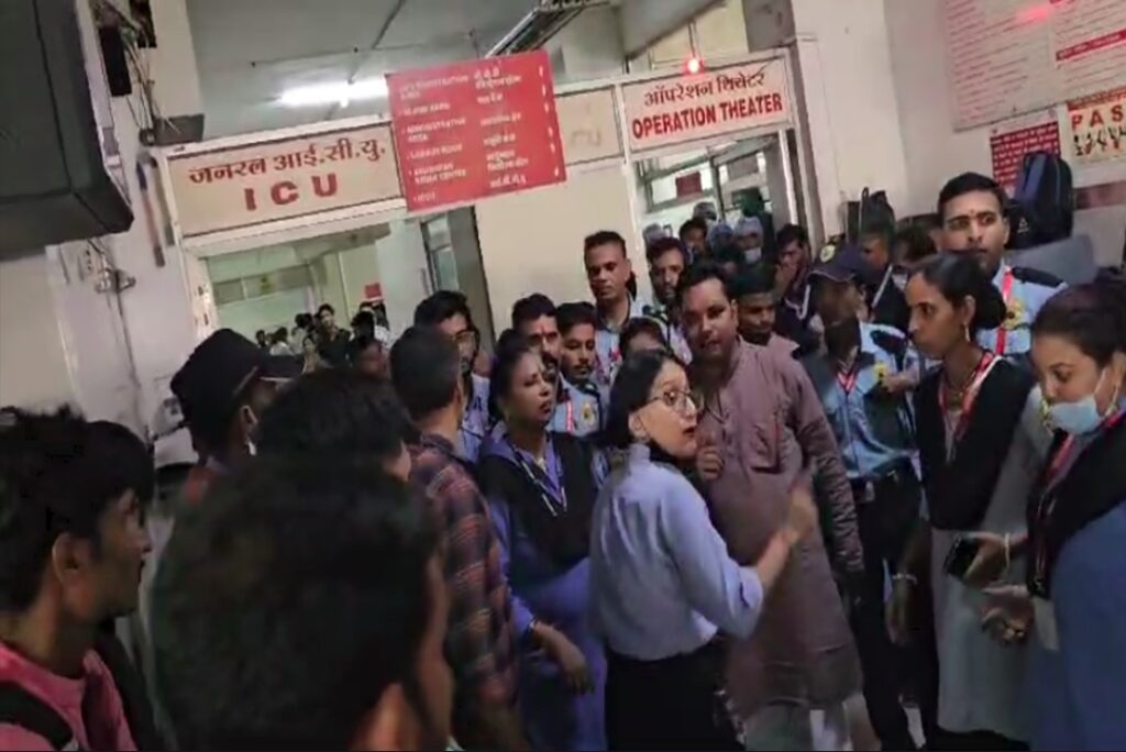 Indore Hospital Video Viral