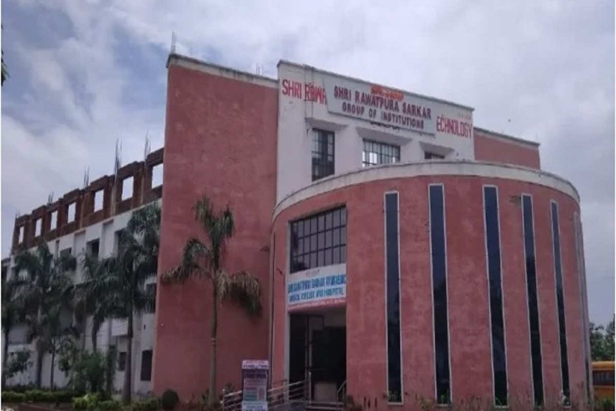 Medical Colleges Fees Fixed : अब नहीं मिलेगी ज्यादा फीस वसूली की शिकायत.. सरकार ने मेडिकल कॉलेजों के लिए तय की फीस, सभी सुविधाएं भी शामिल