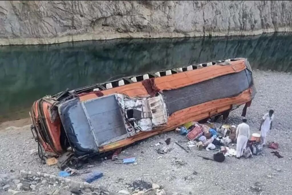 Pakistan Bus Accident