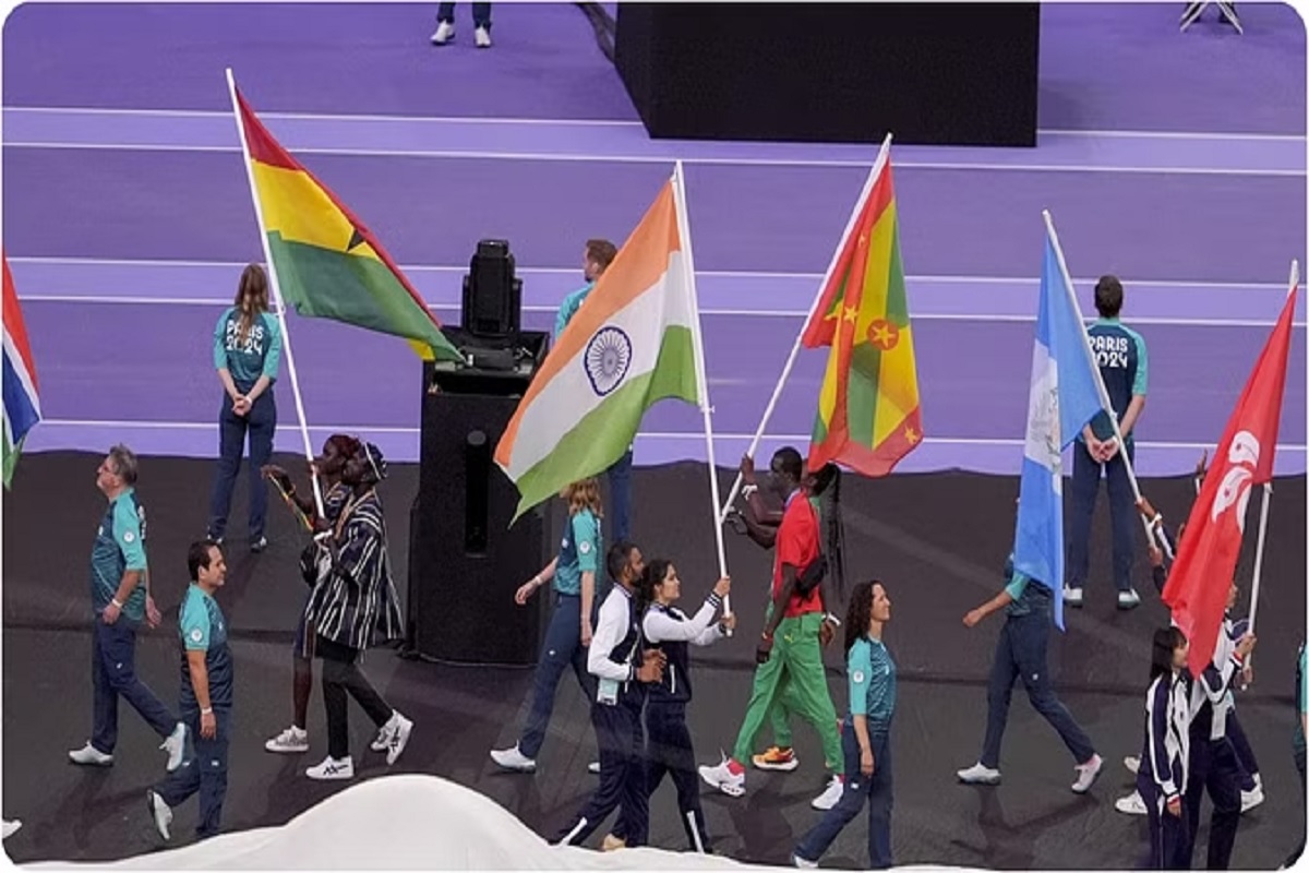 Paris Olympics 2024 Closing Ceremony : पेरिस ओलंपिक का समापन, मनु-श्रीजेश ने थामा तिरंगा, 114 देशों को नहीं मिला कोई मेडल, जानें भारत का हाल