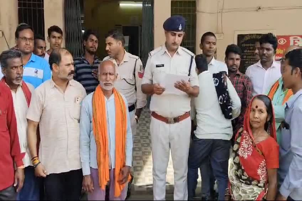 रेप पीड़िता 13 साल की मासूम ने दिया बच्ची को जन्म, गांव के 60 वर्षीय कोटवार के साथ सरपंच पति पर भी कार्रवाई की मांग