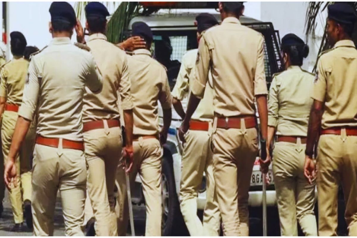 Raipur Latest Crime News: लाखेनगर इलाके में चोरी की बड़ी वारदात.. लॉकर से उड़ाए गए साढ़े तीन लाख रुपये नकद.. फ़िल्मी स्टाइल में घुसे थे चोर