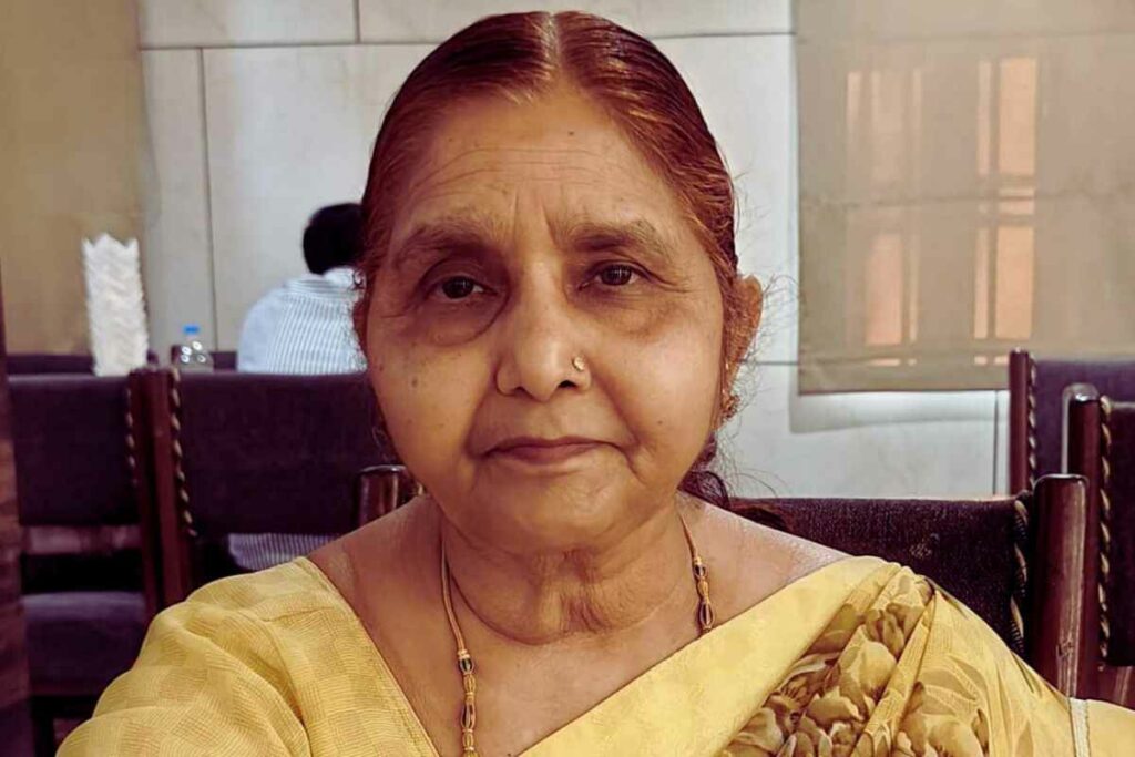 Dr Banshilal Mahto's wife passes away