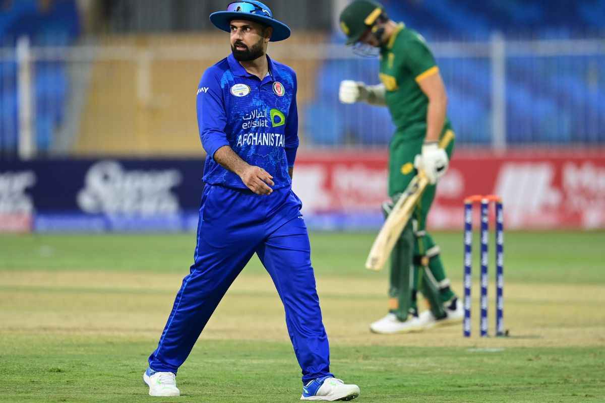 AFG vs SA ODI Live Updates: अफगानिस्तानी आक्रमण के सामने साउथ अफ्रीका के शेर हुए ढेर.. 106 रनों पर पूरी टीम ऑल आउट, इस गेंदबाज ने ढाया कहर