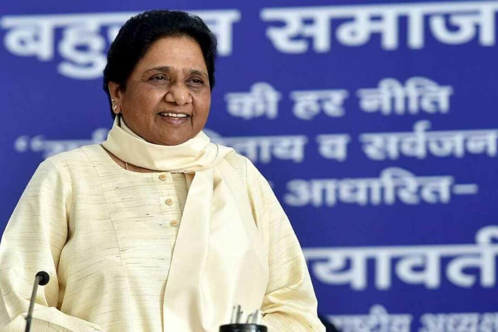 Mayawati's attack on Rahul Gandhi