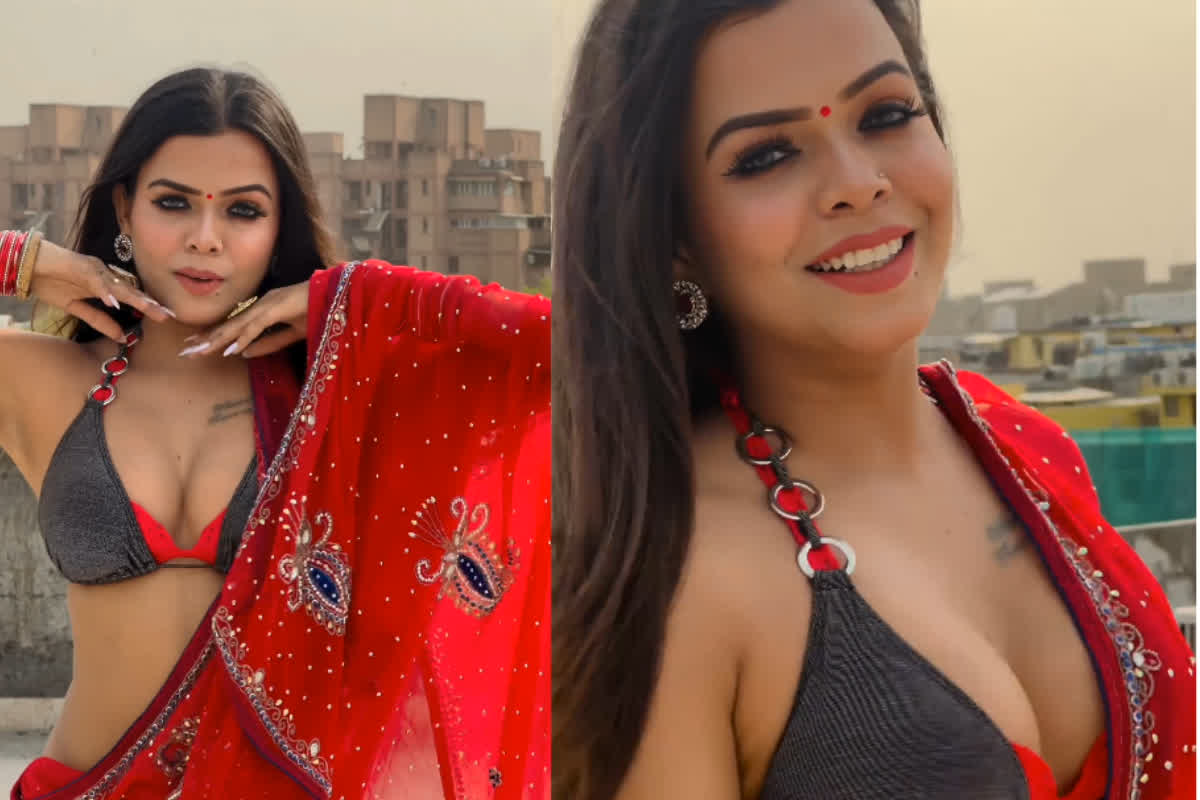 Desi Indian Bhabhi Hot Video: डिजाइनर ब्रा पहनकर छत पर पहुंची लाल साड़ी वाली भाभी, फिर पल्लू हटा​कर दिखाया असली अवतार