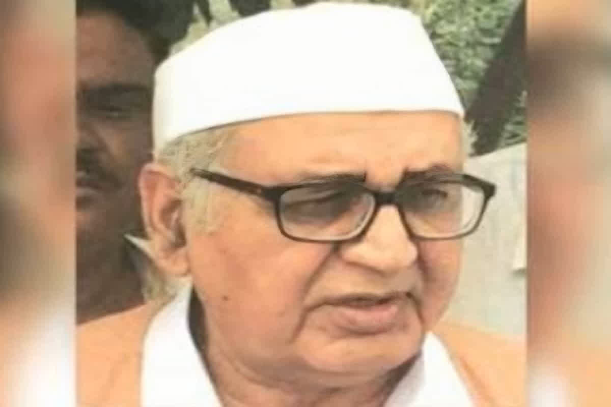 Jai Tirath Dahiya History: कांग्रेस को बड़ा झटका, दिग्गज नेता ने चुनाव से पहले दिया पार्टी से इस्तीफा, कहा- हो रही टिकट की दलाली