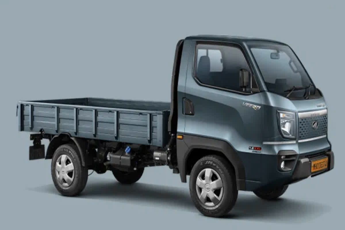 Mahindra Veero LCV Price in India: 500 KM से ज्यादा रेंज, 3 साल की स्टैंडर्ड वारंटी… तीन वेरिएंट में महिंद्रा ने पेश की ये गाड़ी, देखें कीमत और फीचर्स