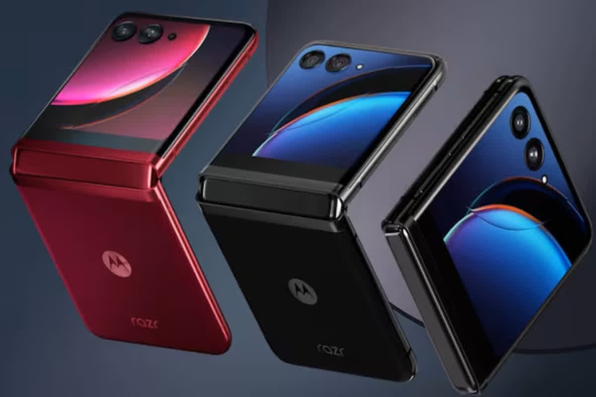 Motorola Razr 50 First Sale Offers: मोटोरोला के फ्लिप फोन Razr 50 की सेल शुरू, यहां मिल रहा 15000 रुपए का बंपर डिस्काउंट Motorola Razr 50 First Sale Offers: मोटोरोला के फ्लिप फोन Razr 50 की सेल शुरू, यहां मिल रहा 15000 रुपए का बंपर डिस्काउंट