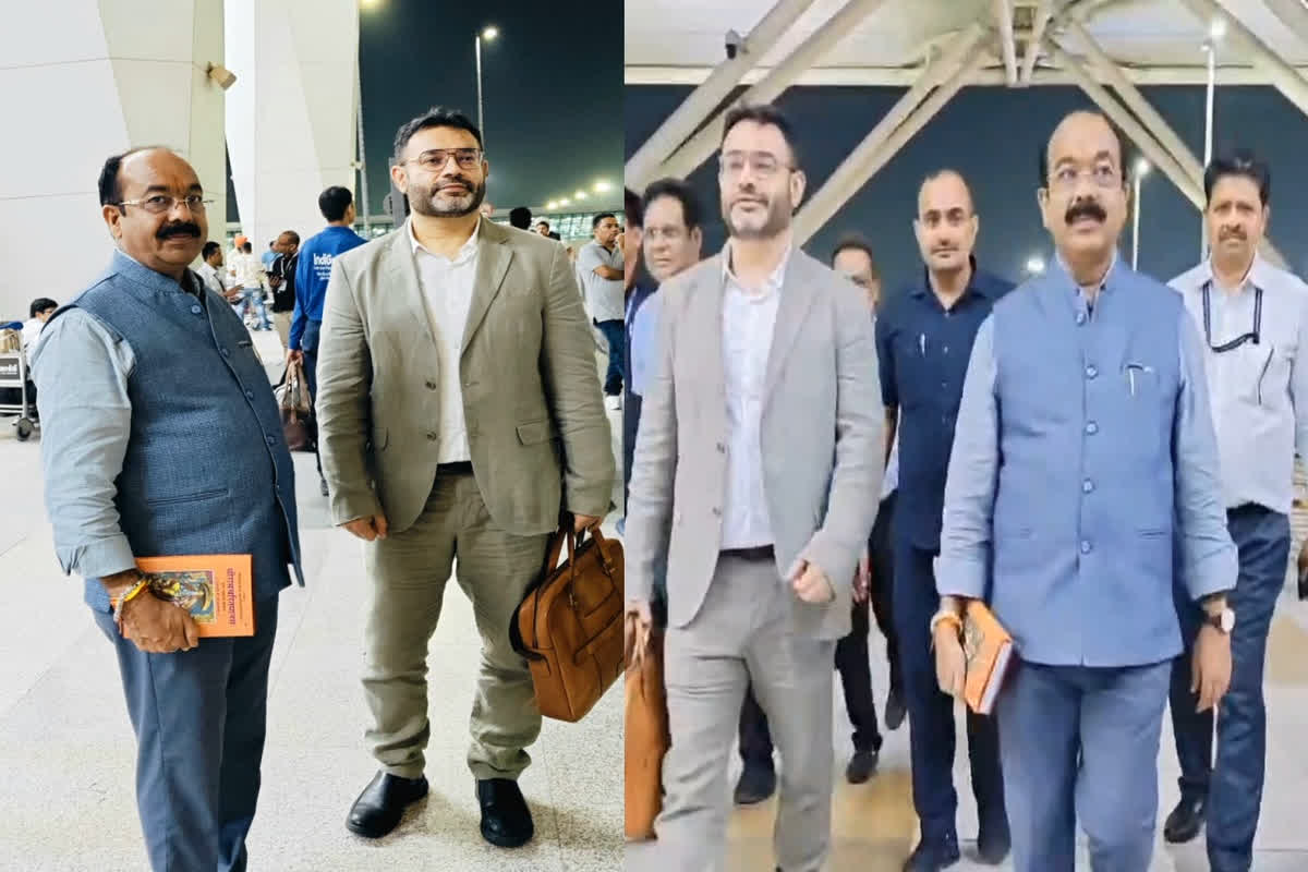 Arun Sao America Visit: हाथ में श्री रामचरित मानस लिए अमेरिका रवाना हुए डिप्टी सीएम अरुण साव, एडीबी की कार्यशाला में होंगे शामिल