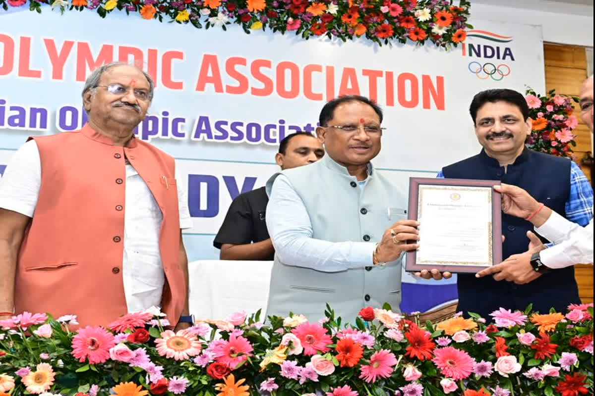 Chhattisgarh Olympic Association : मुख्यमंत्री विष्णु देव साय निर्विरोध बने छत्तीसगढ़ ओलंपिक संघ के अध्यक्ष, सांसद बृजमोहन अग्रवाल समेत ये 10 लोग बने उपाध्यक्ष