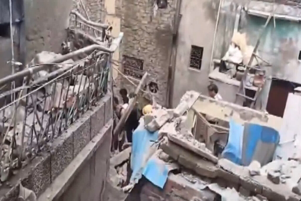 Karol Bagh Building Collapsed