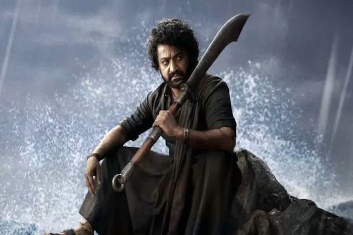 Devara Part 1 Box Office Collection : जूनियर एनटीआर की फिल्म ‘देवरा’ ने तोड़ा RRR का रिकॉर्ड, अब तक कमाएं इतने करोड़ रुपए