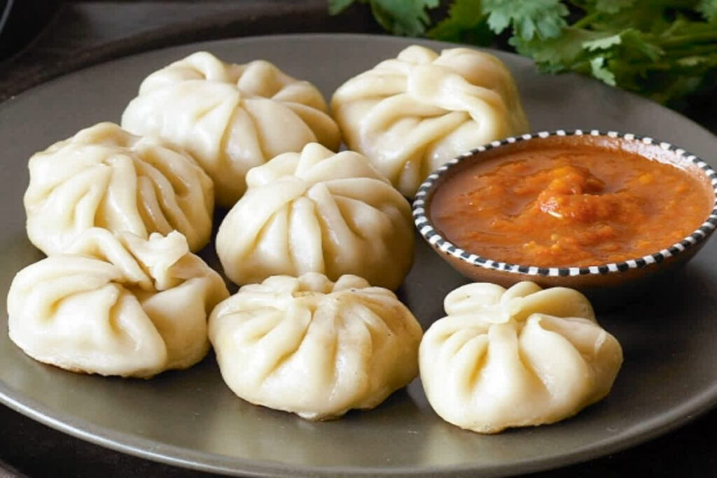 Momos Khane Se Bigdi Tabiyat