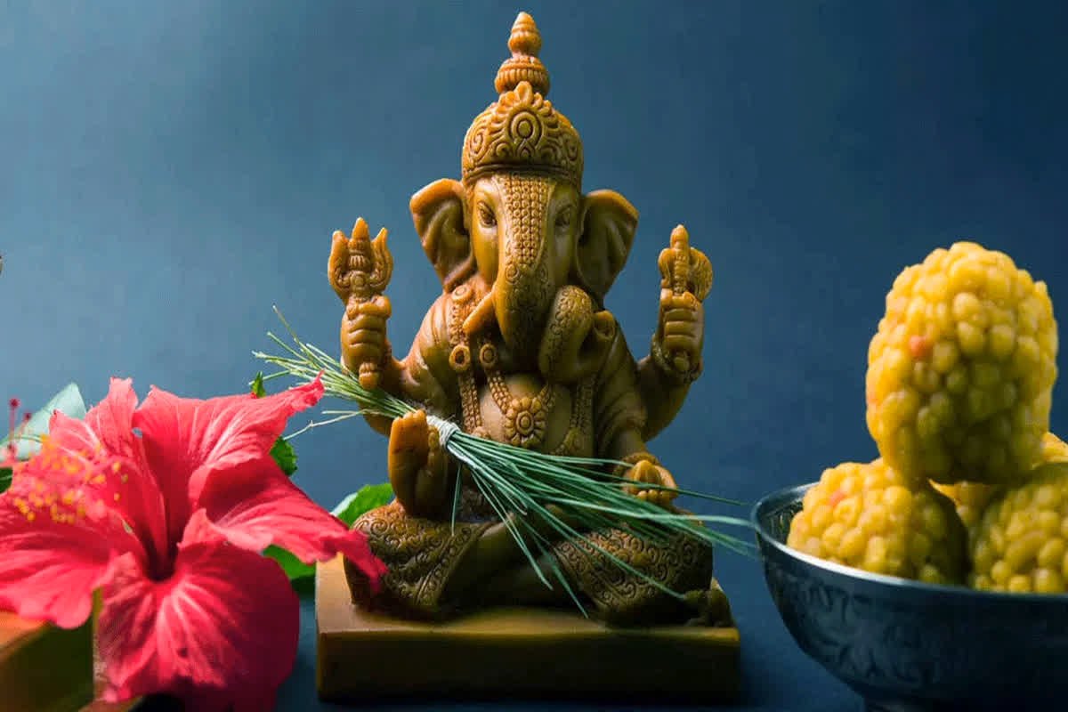 Vinayak Chaturthi 2025 : इस दिन मनाई जाएगी साल 2025 की पहली विनायक चतुर्थी, जानें क्या है पूजा का शुभ मुहूर्त और पूजा विधि