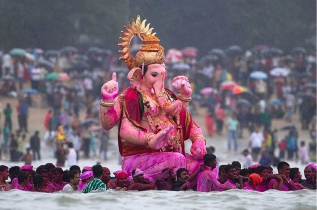 Ganesh Visarjan Ki Katha