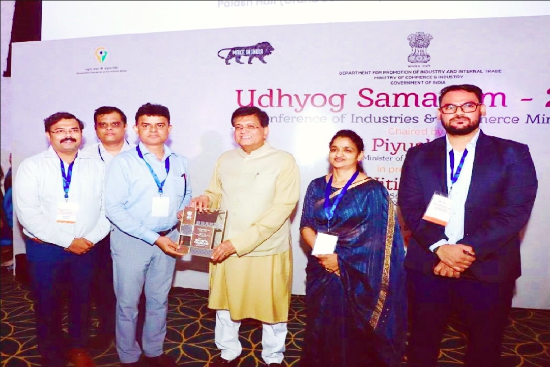 ‘टॉप अचीवर कैटेगरी इन सिटीजन सर्विसेज’ में MP को मिला पुरस्कार, केंद्रीय मंत्री पीयूष गोयल ने किया सम्मानित