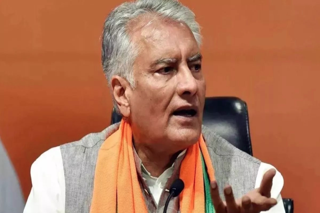 Punjab BJP president Sunil Jakhar resigns : बीजेपी को लगा बड़ा झटका.. पंजाब बीजेपी अध्यक्ष ने दिया इस्तीफा, जानें क्या है वजह