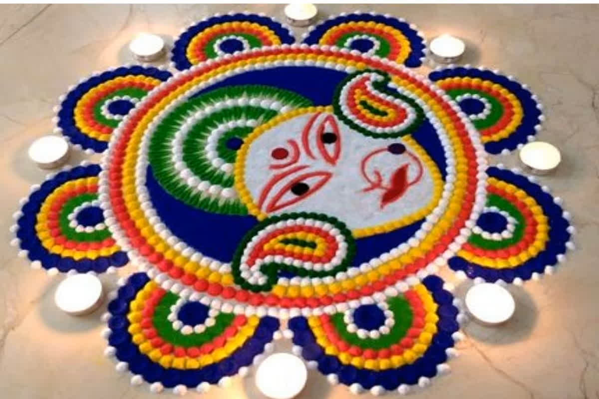 Shardiya Navratri Rangoli Designs: शारदीय नवरात्रि पर इन खूबसूरत रंगोली डिजाइन से सजाएं घर का आंगन, प्रसन्न हो जाएंगी देवी मां