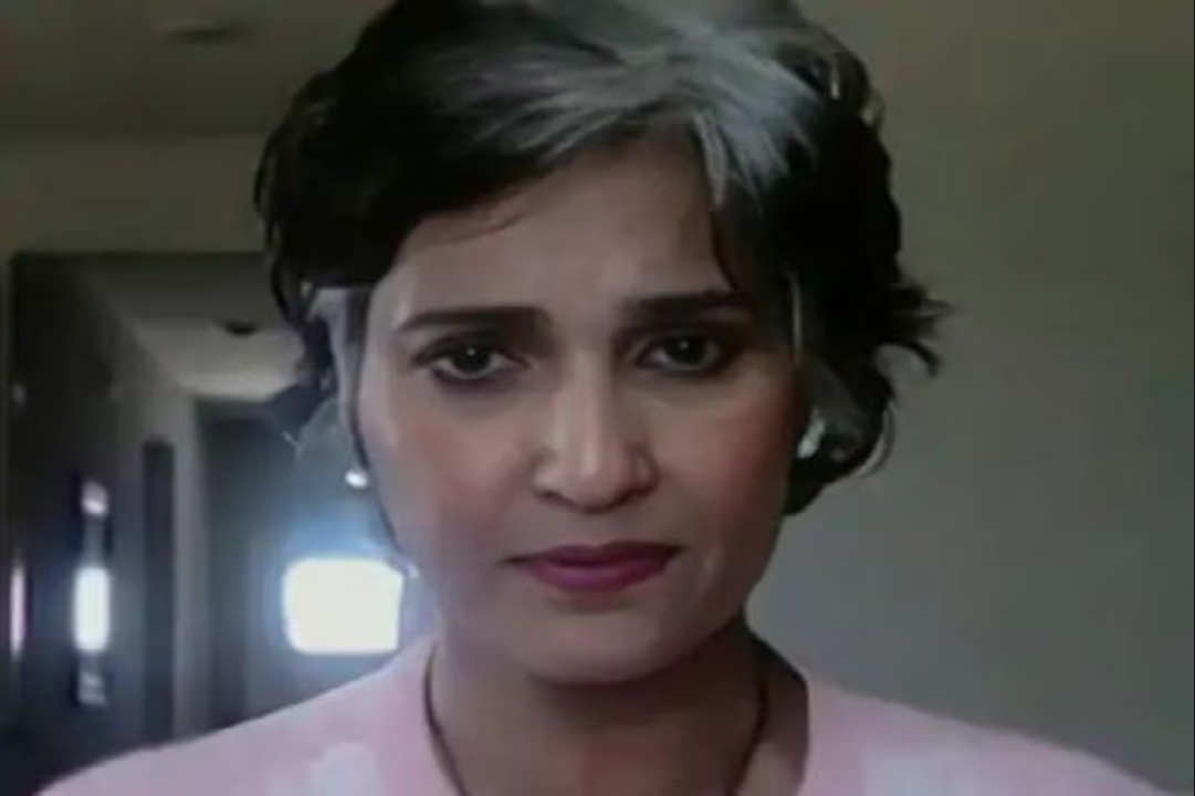 एक तरफ बेटी मानता दूसरी तरफ करता सेक्स..एक्ट्रेस ने डायरेक्टर पर लगाए गंदे आरोप, कहा- ‘मुझसे बच्चा पैदा करना चाहता था वो’