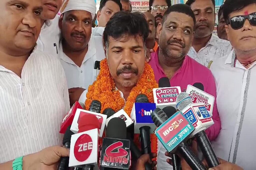 Chandrapur MLA Ramkumar Yadav ended his fast