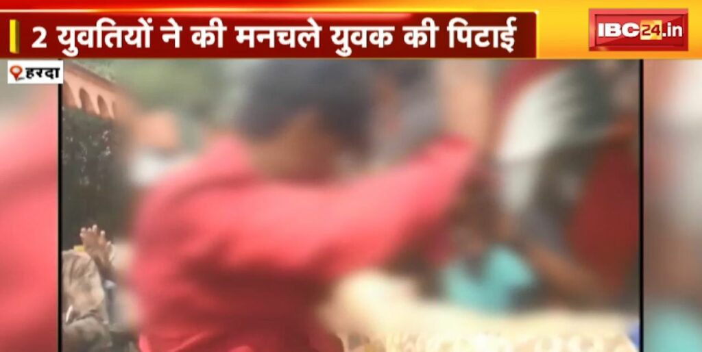 A mischievous youth was beaten up with slippers in public