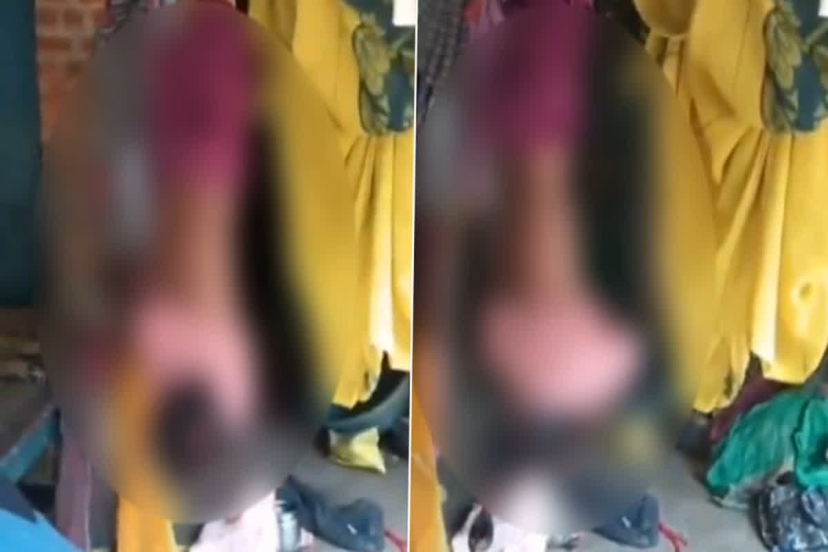 Lalitpur Father Video: कलयुगी पिता ने पार की हैवानियत की सभी हदें, नाबालिग बेटी को उल्टा लटकाकर बेरहमी से पीटा, वीडियो वायरल