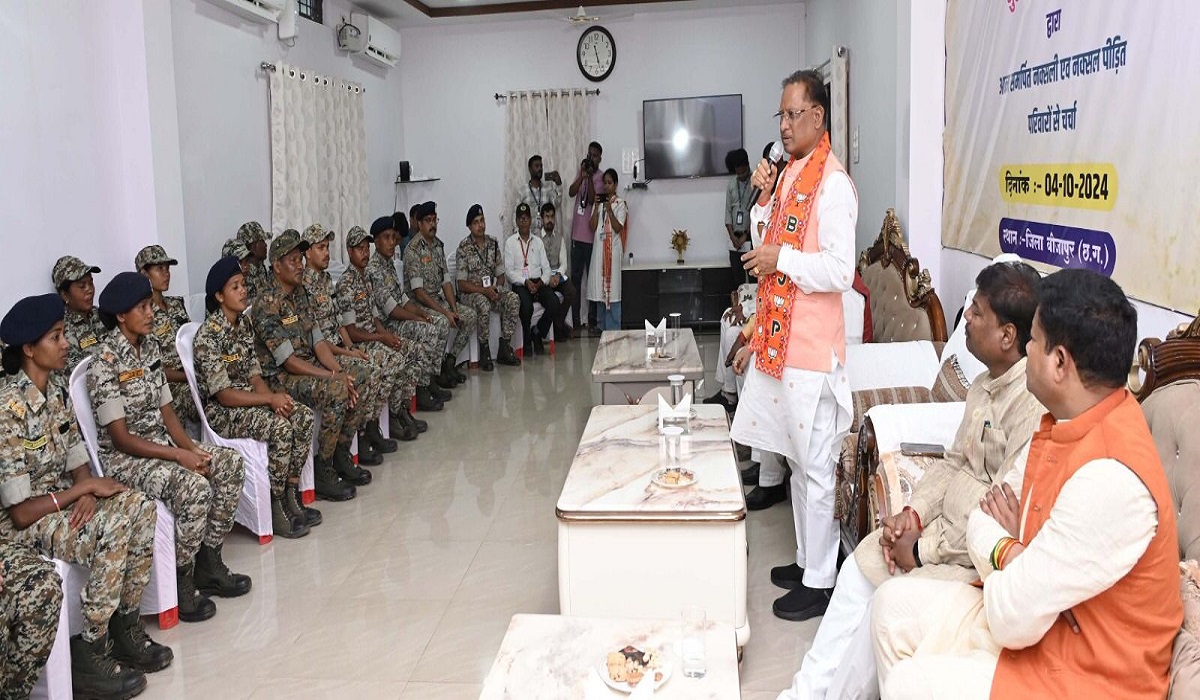 नक्सलियों के खिलाफ बड़ी सफलता पर मुख्यमंत्री विष्णुदेव साय ने दी पुलिस जवानों को बधाई, बोले- छत्तीसगढ़ से नक्सलवाद का खात्मा ही हमारा लक्ष्य