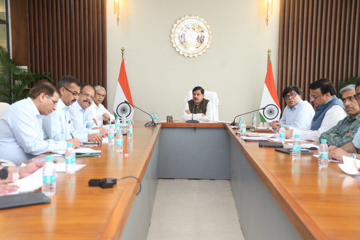 युवाओं को योग्यता के अनुसार मिलेगा रोजगार, सीएम डॉ मोहन यादव ने सभी विभागों के इन्टीग्रेटेड रोजगार स्टेट पोर्टल बनाने के दिए निर्देश