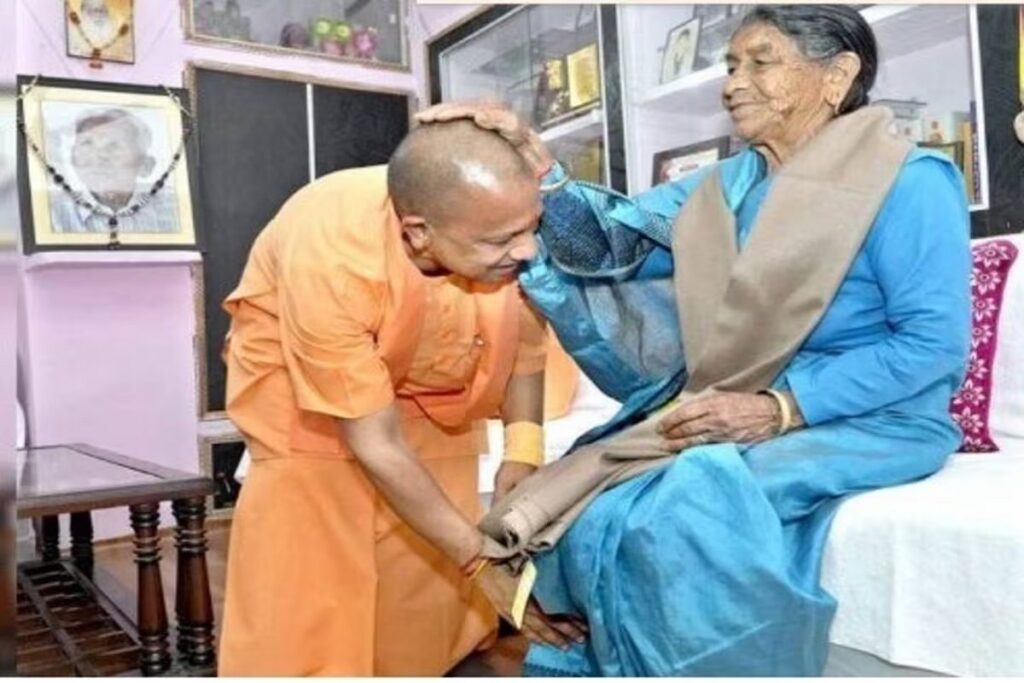 CM Yogi Adityanath Mother Health Update