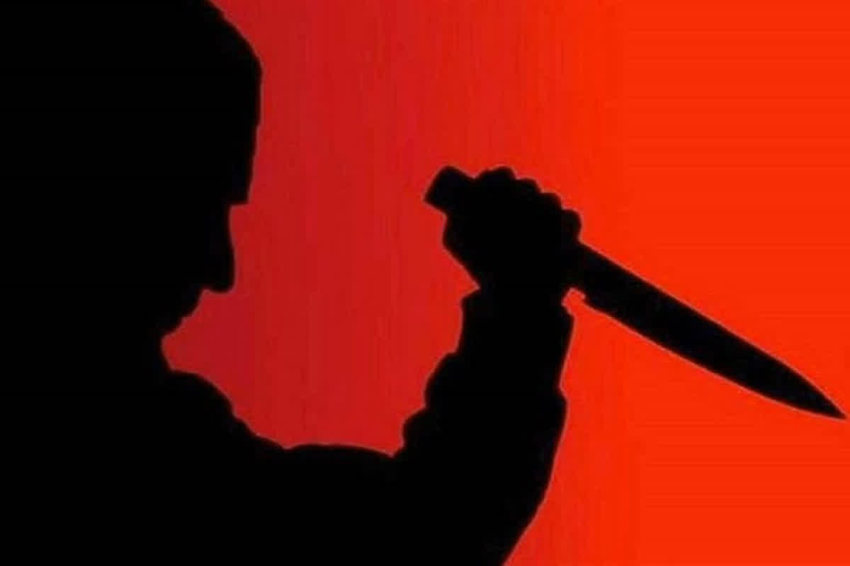Dhanbad Crime: बहू की इस हरकत से परेशान ससुर ने कर दिया बड़ा कांड, किए शरीर के कई टुकड़े, जानने वालों के भी उड़े होश