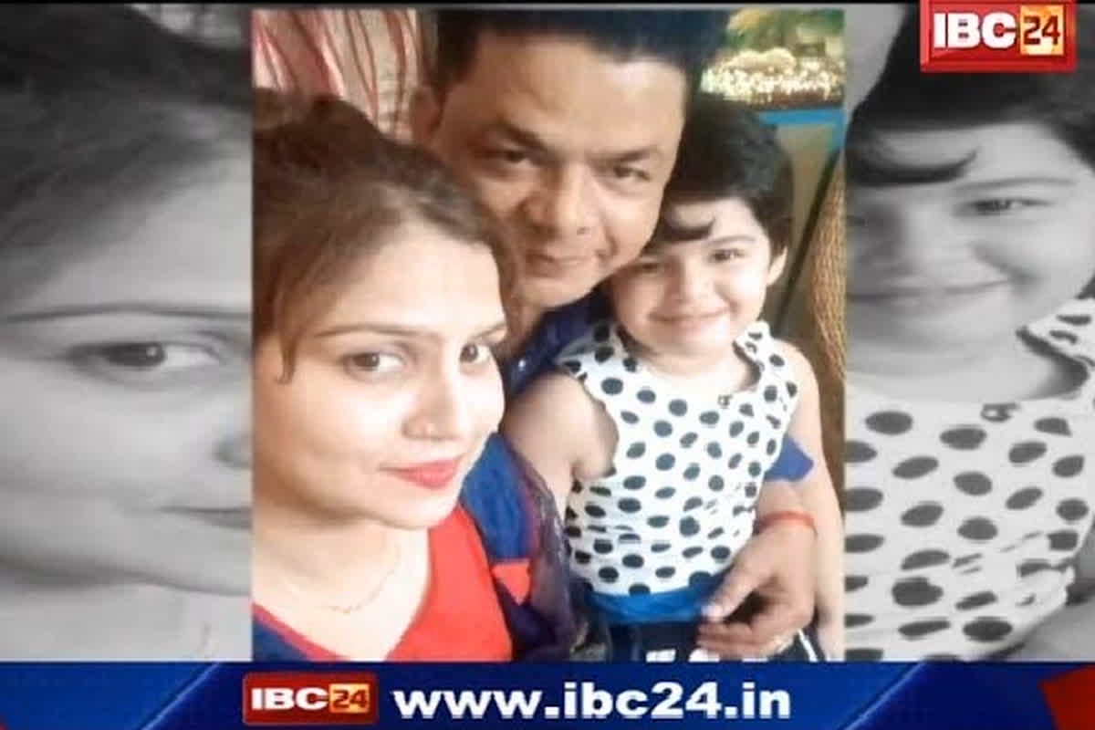 Surajpur Double Murder Case: प्रधान आरक्षक की हत्या का था प्लान.. घर पर मिली पत्नी और बेटी तो उन्हें ही उतारा मौत के घाट.. सूरजपुर दोहरे हत्याकांड में हो रहे कई चौंकाने वाले खुलासे