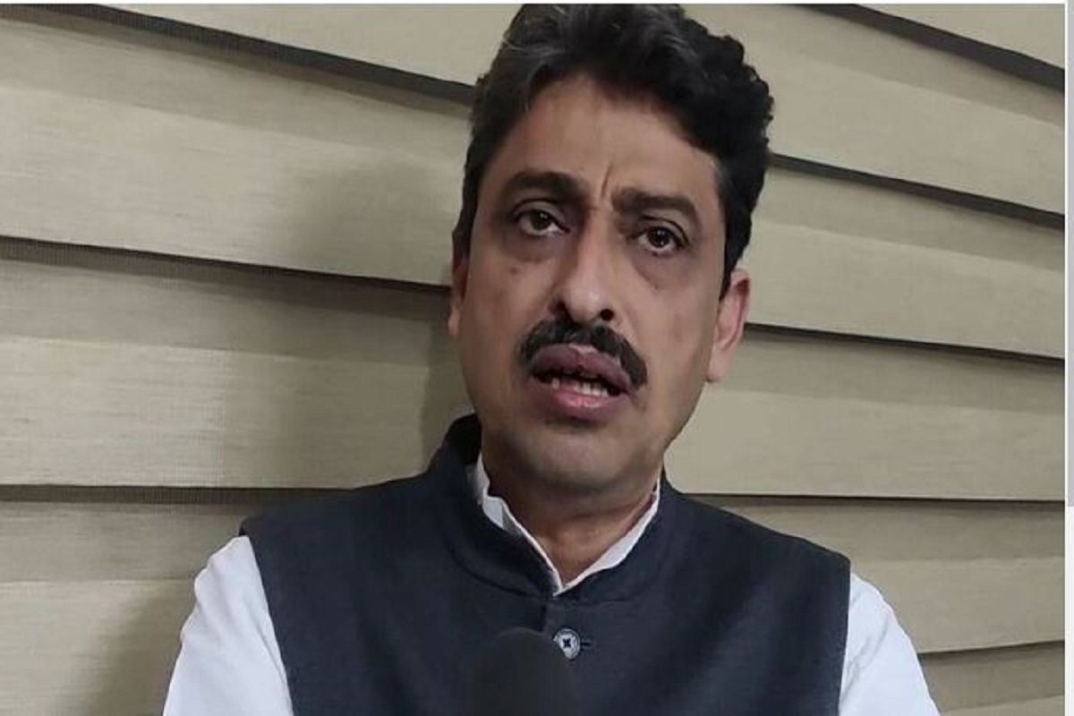 वक्फ बोर्ड को खत्म कर कब्रिस्तान और ईदगाहों को अपने नियंत्रण में लेगी सरकार, इमरान मसूद का दावा