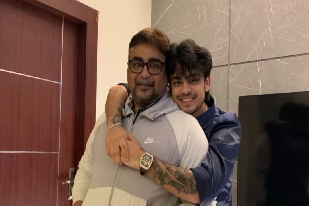 Ishan Kishan’s Father will join JDU : बेटा खेल के मैदान में तो पिता चुनावी मैदान में दिखाएंगे हुनर.. ईशान किशन के पिता होंगे JDU में शामिल, आज दोपहर में लेंगे सदस्यता