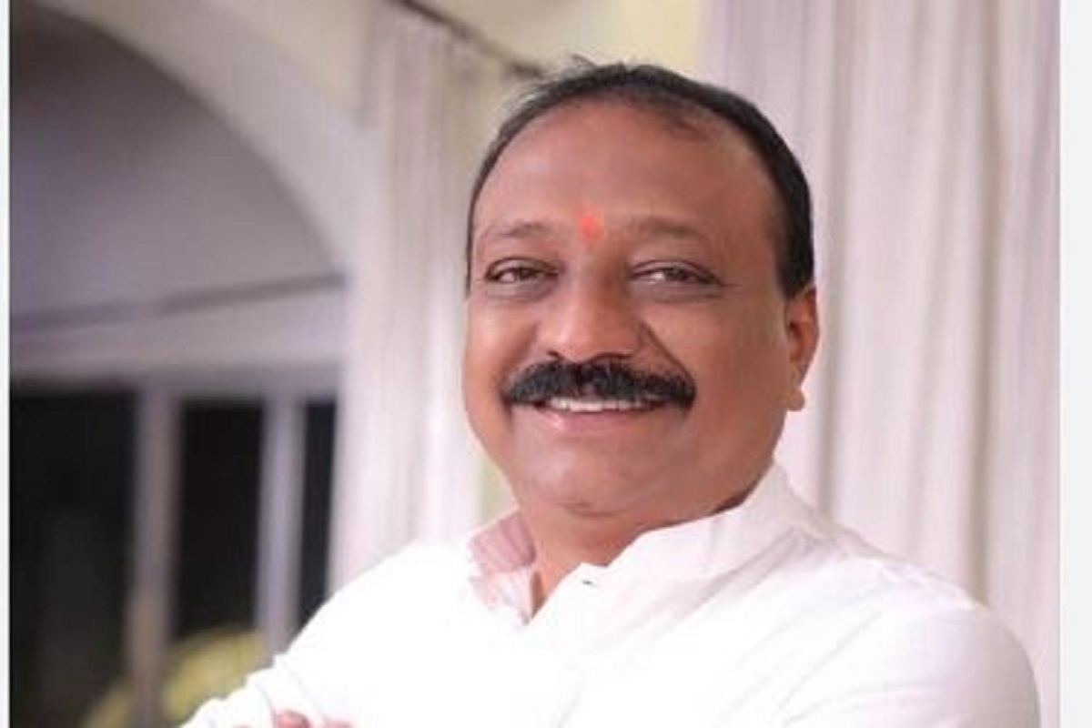 रायपुर दक्षिण विस उपचुनाव में नया मोड़! अंतिम समय में नामांकन दाखिल करने पहुंचे कांग्रेस नेता कन्हैया अग्रवाल