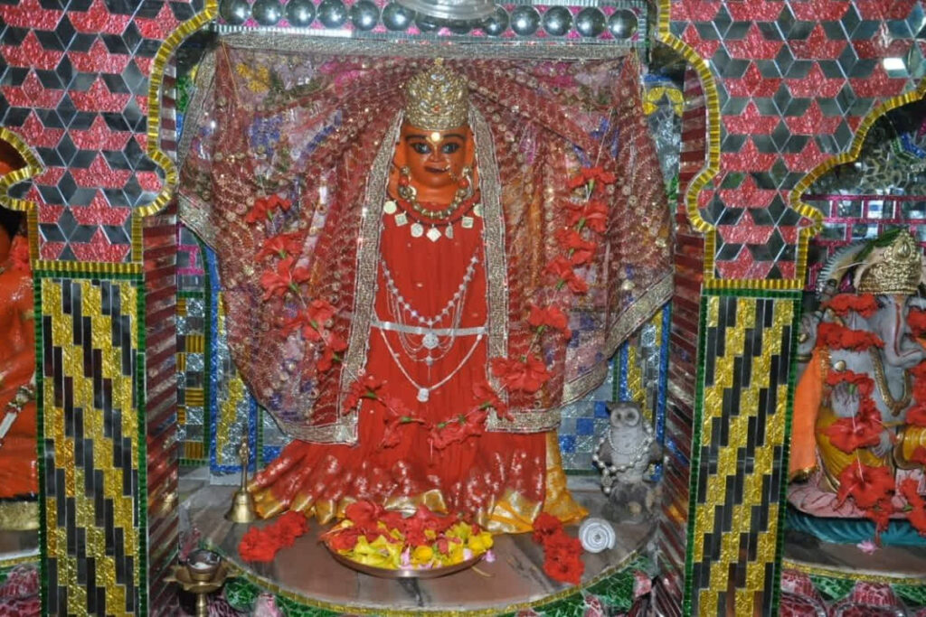 Lakhani Devi Mandir Ratanpur