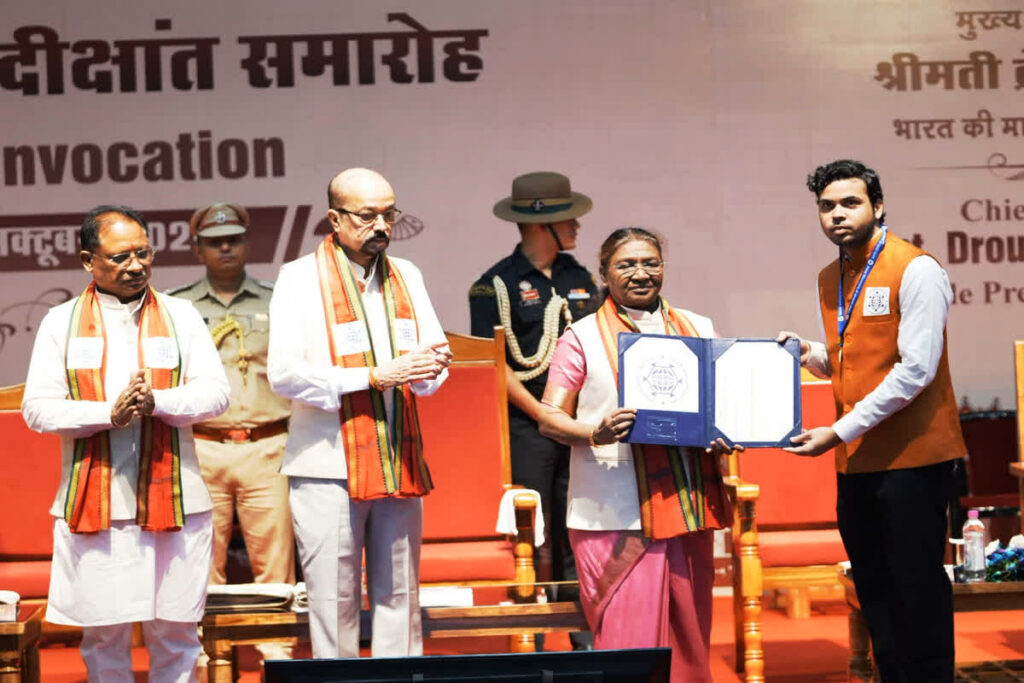 Droupadi Murmu in IIT Bhilai Convocation