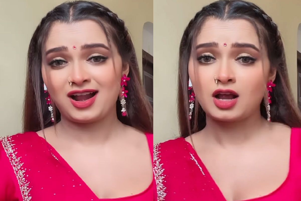 Neelam Giri Hot Video:  रेड साड़ी पहन भोजपुरी एक्ट्रेस नीलम गिरी ने ढाया कहर, सोशल मीडिया खूब गर्दे उड़ा रहा उनका ये वीडियो