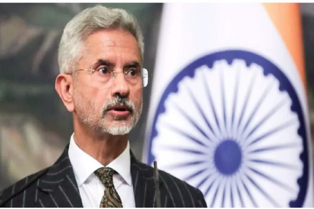 Imran's party 'invites' Jaishankar to join the protest