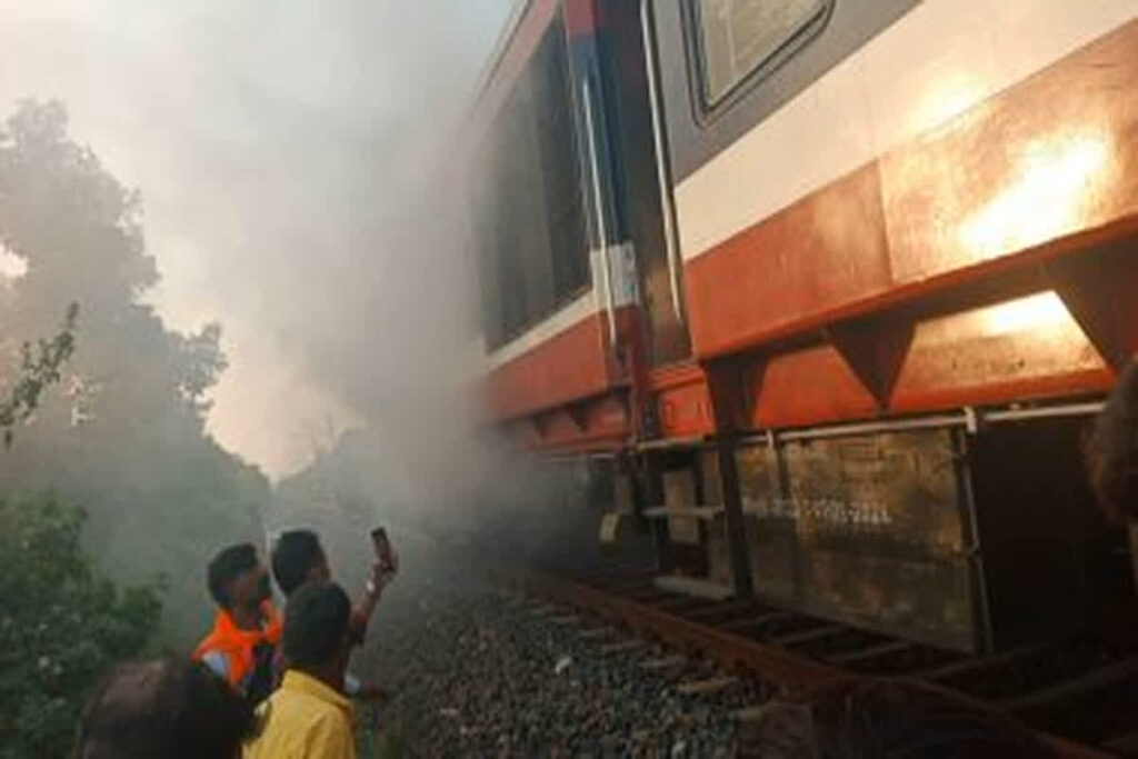 Fire In Train In MP