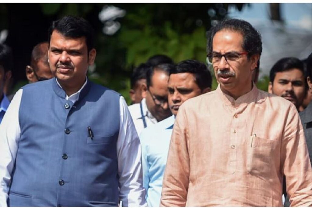 Uddhav met Fadnavis at midnight