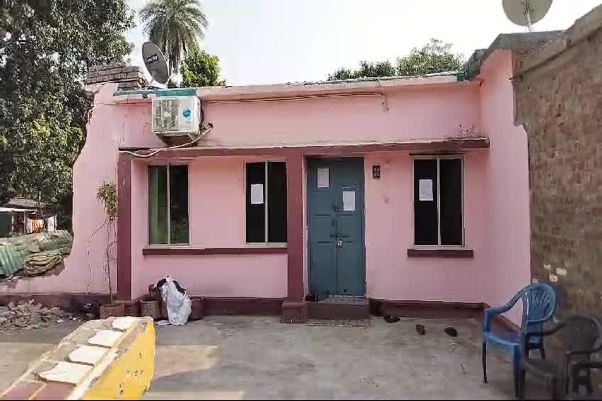 BSP के मकान में रहता है एनकाउंटर में मारे गए अमित जोस का जीजा, क्वार्टर खाली करने का नोटिस चस्पा