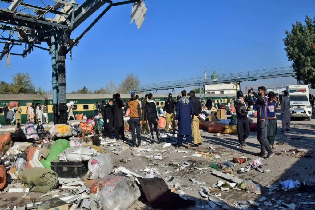 Bomb Blast at Pakistan Railway Station