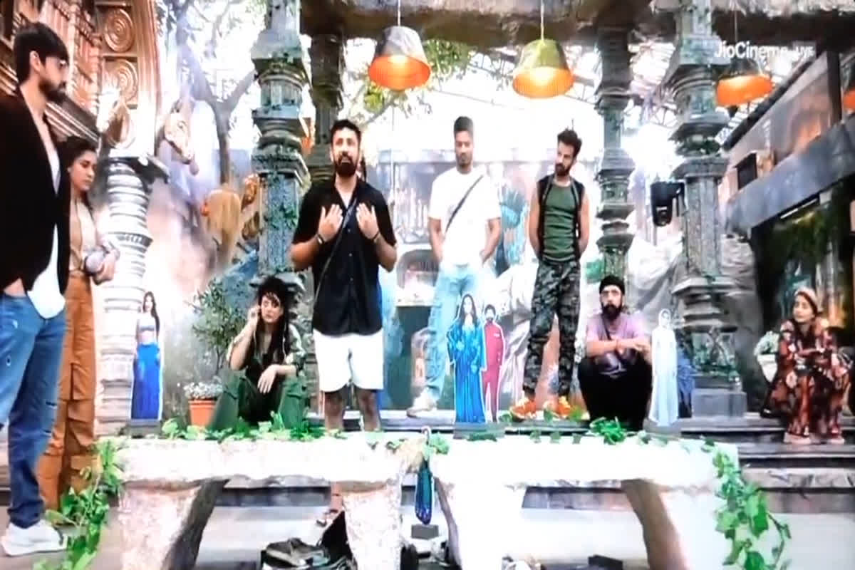 Bigg Boss 18 Week 8 Time God Task Video: टाइम गॉड के लिए फिर शुरू होगी लड़ाई.. बिग बॉस ने दिया ये टास्क, देखें वीडियो