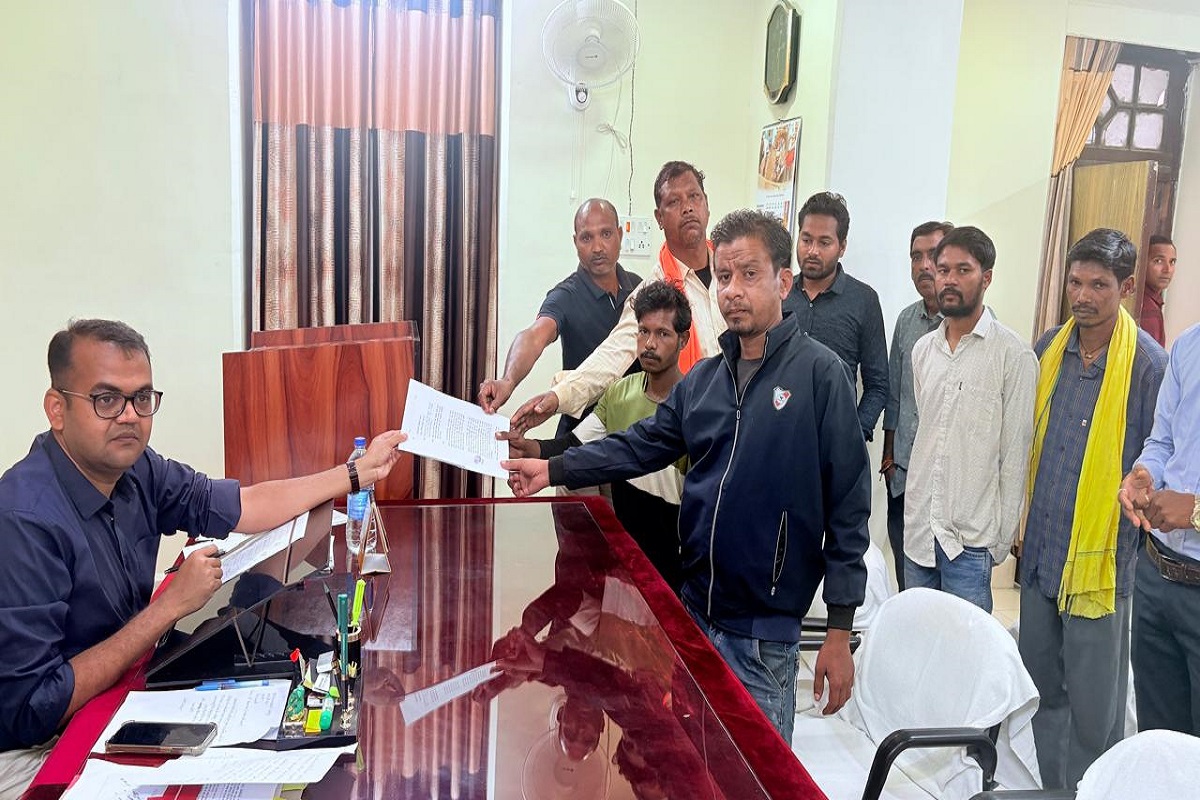 साहब मैं जिंदा हूं….पकड़ा गया CGSTआयोग के अध्यक्ष का झूठ, जिंदा को मृत बताने वाली रिपोर्ट निकली फर्जी !